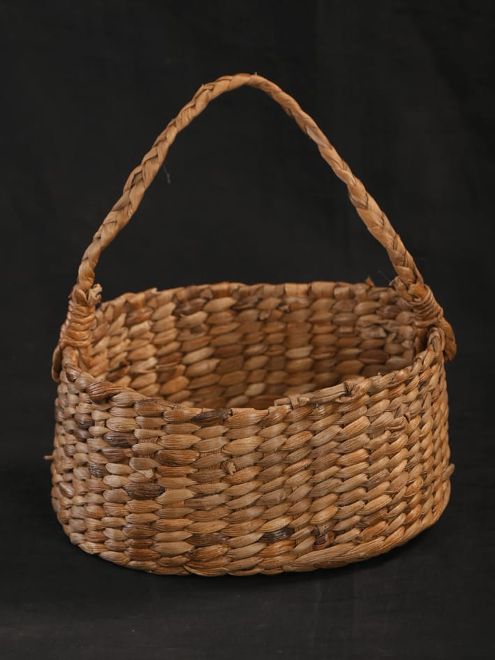 Floer waved basket